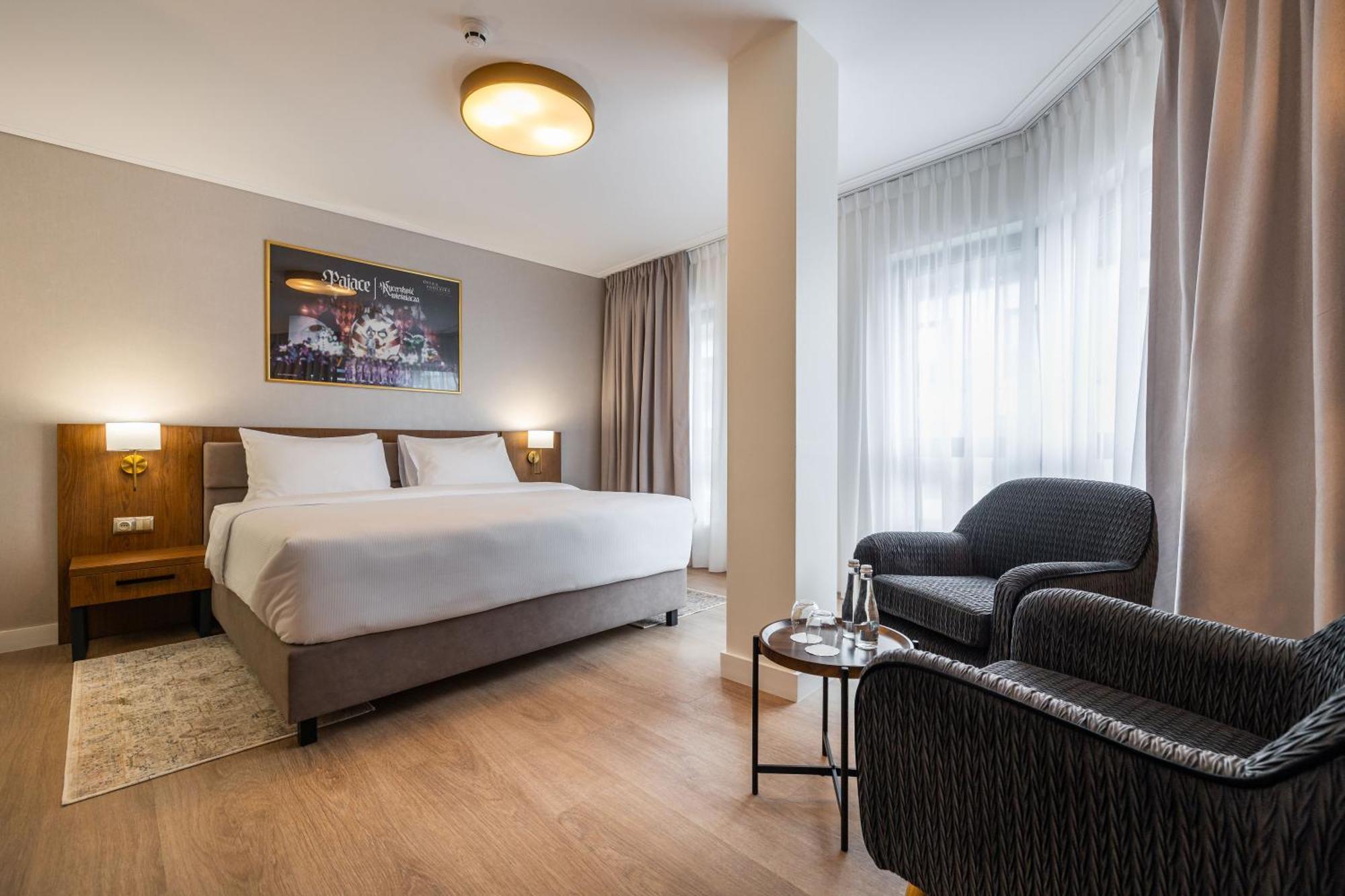 Hotel Opera Белосток Экстерьер фото