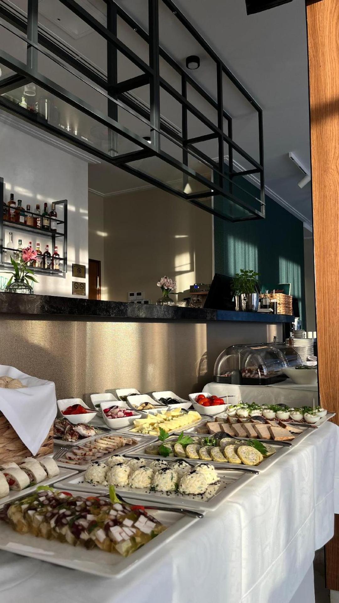 Hotel Opera Белосток Экстерьер фото